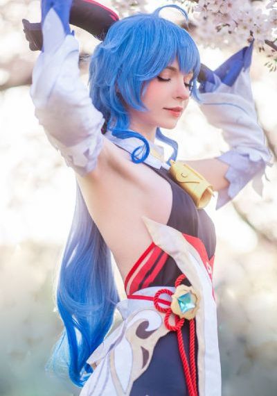 宝贝女儿好妈妈之吃记忆的大雪球