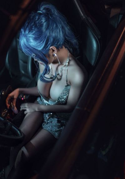 美女脱一干二净