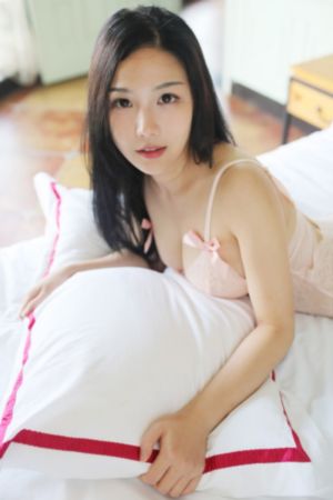 老师好紧情趣内衣视频