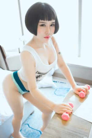 摸摸你的胸