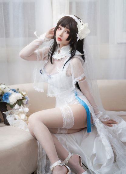 女人扒开腿让男人狂桶60分钟