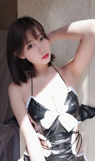 裙子底下是野兽