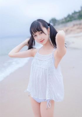 粉嫩湿润肥厚的岳