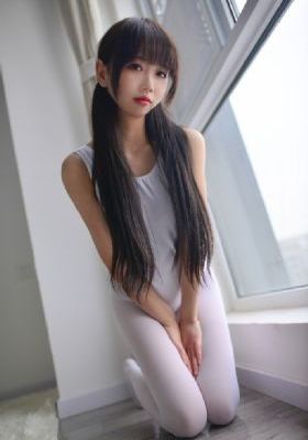 变成黑皮辣妹后和朋友做了的梦