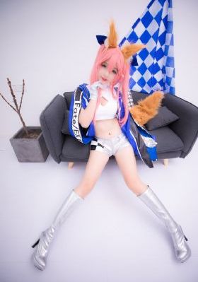 半乳妖娘