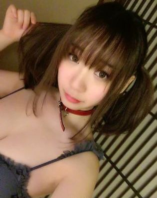 男生和女生一起靠逼